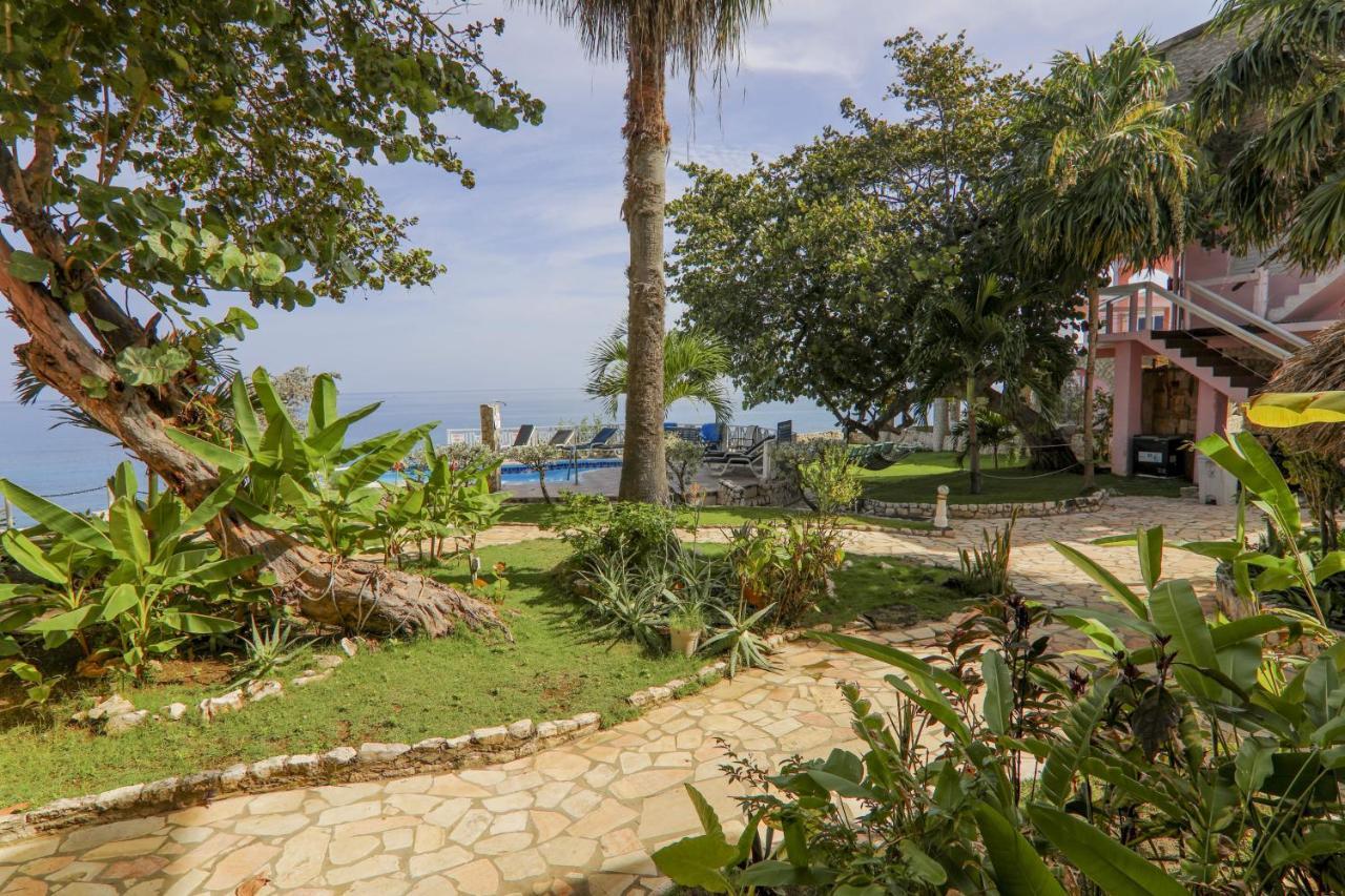 Home Sweet Home Resort نيغريل المظهر الخارجي الصورة