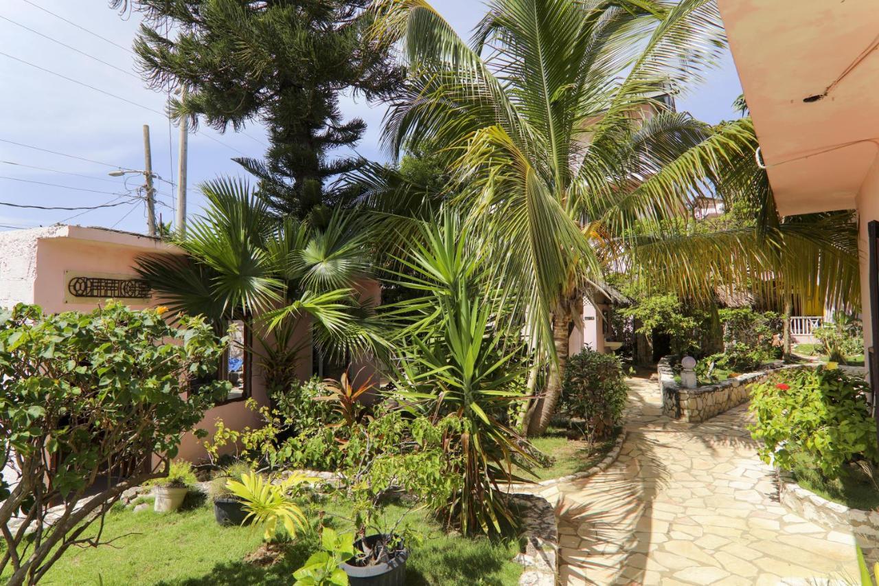 Home Sweet Home Resort نيغريل المظهر الخارجي الصورة